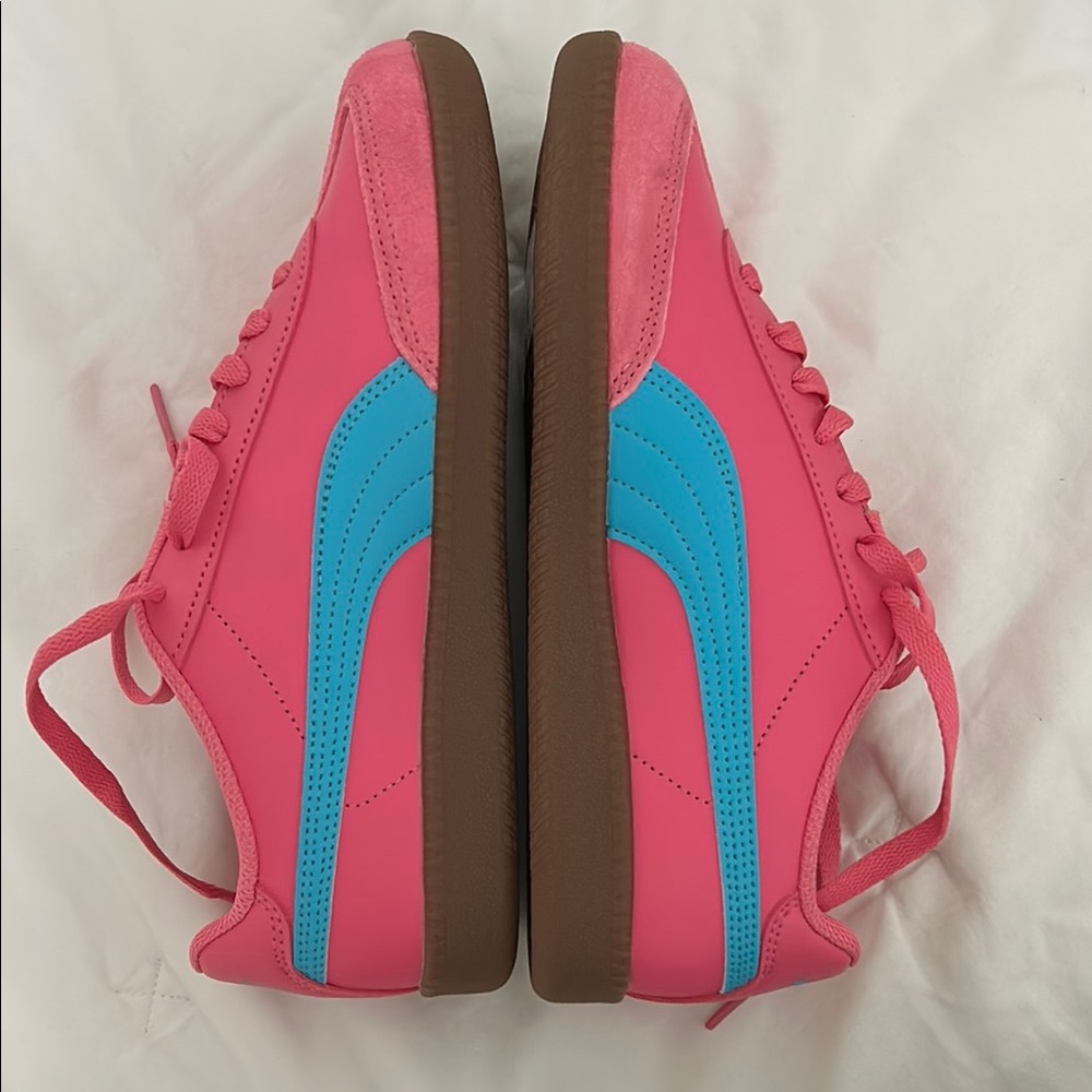 Puma Pink and Blue Sneakers